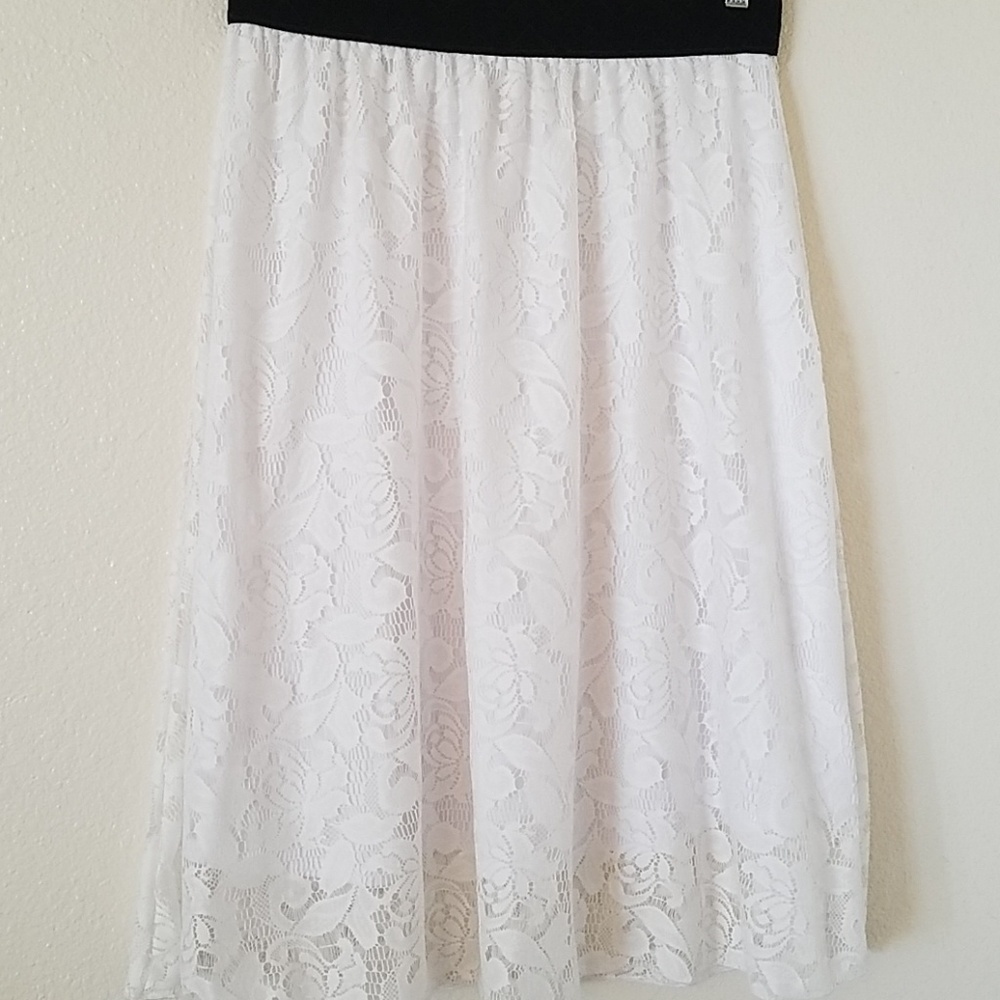 Bright White LuLaRoe Lola skirt